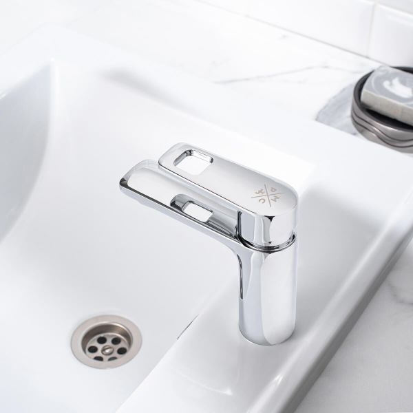 Смеситель для раковины РМС SL134-001F eco хром Смеситель для раковины РМС SL134-001F eco хром