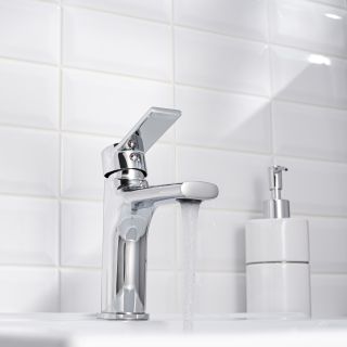 Смеситель для раковины РМС SL130-001F хром Смеситель для раковины РМС SL130-001F хром