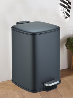 Педальное ведро Weltwasser BERG BL 20L 10000013424 Черный матовый