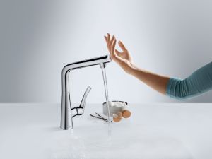 Смеситель Hansgrohe Metris 14821000 для кухни