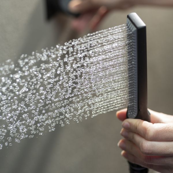 Встраиваемый смеситель для ванны Bossini Apice Z00555.030 с кнопочным переключением на 2 выхода хром