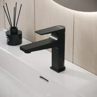 Смеситель для раковины Grossman Classic 510.K35.04.210 чёрный матовый