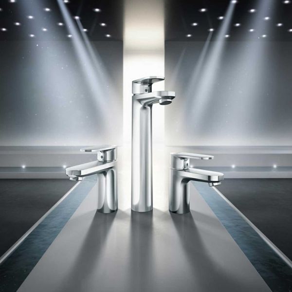 Смеситель для раковины Hansgrohe Vernis Blend 71550000 хром Смеситель для раковины Hansgrohe Vernis Blend 71550000 хром
