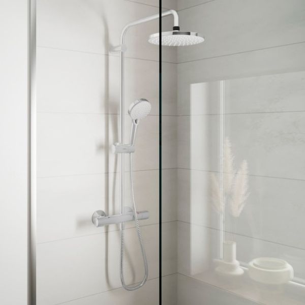 Душевая система Hansgrohe Vernis Shape Showerpipe 26318000 Душевая система Hansgrohe Vernis Shape Showerpipe 26318000