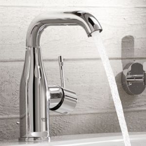 СМЕСИТЕЛЬ GROHE ESSENCE NEW 23463001 ДЛЯ РАКОВИНЫ