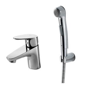 Смеситель Bravat Line F15299C-2 для раковины с гигиеническим душем
