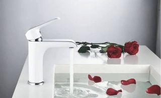 Смеситель для раковины Rose R2101F белый/хром Смеситель для раковины Rose R2101F белый/хром