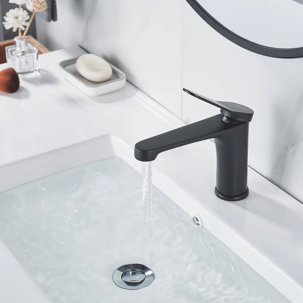 Смеситель для раковины Shevanik S6201H чёрный