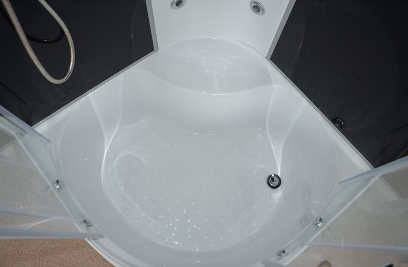 Душевая кабина Royal Bath BK стекло чёрное/прозрачное 100x100см RB100BK3-BT