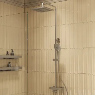 Душевая стойка Vincea Cube VSFS-1C1BN с изливом цвет никель брашированный