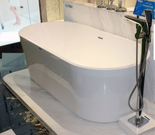 SSWW f101 смеситель напольный для ванны SSWW f101 смеситель напольный для ванны