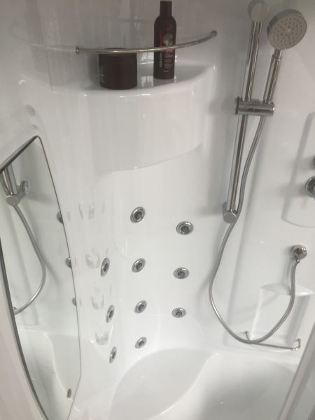 Душевая кабина Royal Bath NRW с парогенератором стекло матовое 100x100см RB100NRW-C-CH-P