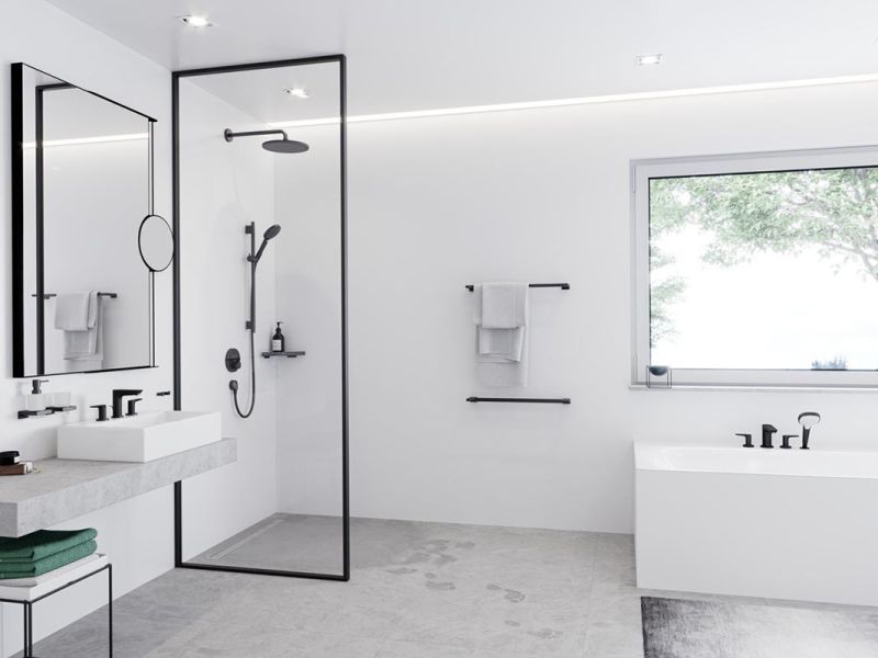 Смеситель Hansgrohe Talis E 71748340 на борт ванны черный хром