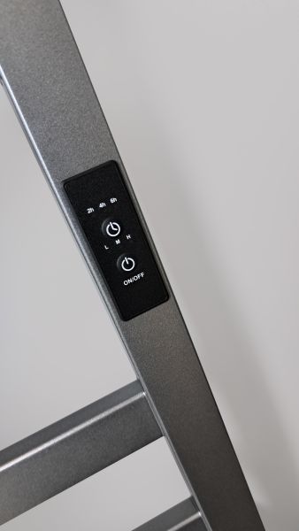 Полотенцесушитель электрический Indigo Oktava Slim 3 LСLOKS3E80-50GFMRt 80x50 см графит металлик