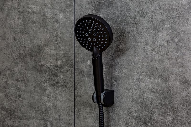 Смеситель для ванны/душа Orange Aristo M19-300b с душевым набором