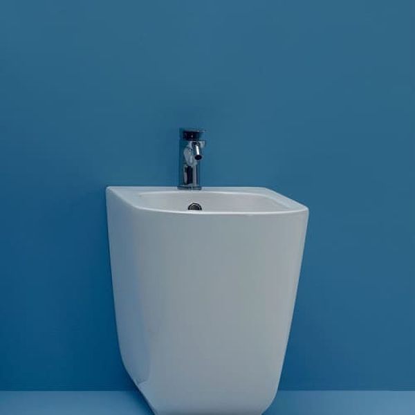 Биде напольное Kerasan Tribeca 512030 белое