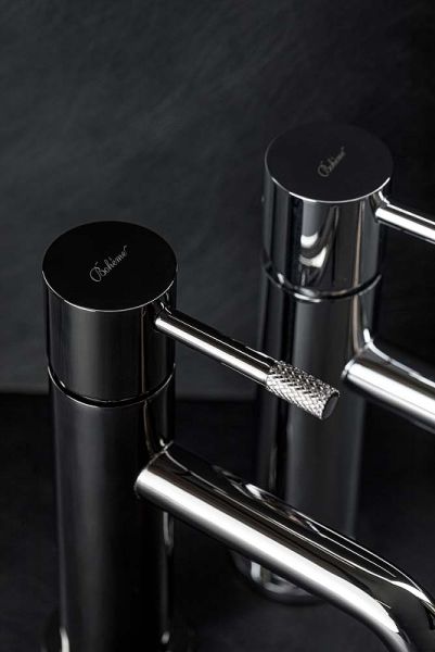 Смеситель для раковины Boheme Uno 461-SGM антрацит глянец