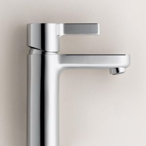 Смеситель Hansgrohe Metris S 31068000 для раковины