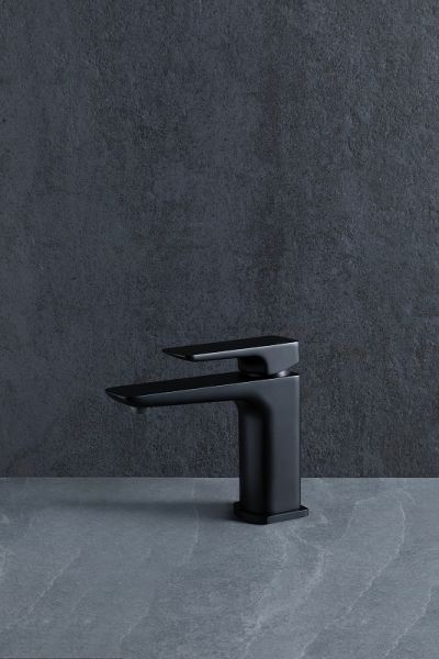 Смеситель для раковины Allen Brau Infinity 5.21001-31 Черный матовый
