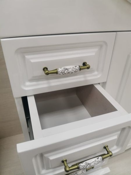 Тумба под раковину Corozo Классика 105см белый SD-00000315 Тумба под раковину Corozo Классика 105см белый SD-00000315