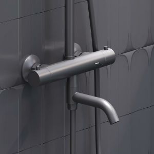 Душевая стойка Damixa Jupiter 977810300 с термостатом Черная матовая