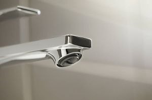 Смеситель для раковины Hansgrohe Rebris E 72583000 хром