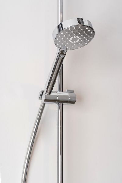 Душевая стойка Jacob Delafon Atom E26237-CP Душевая стойка Jacob Delafon Atom E26237-CP