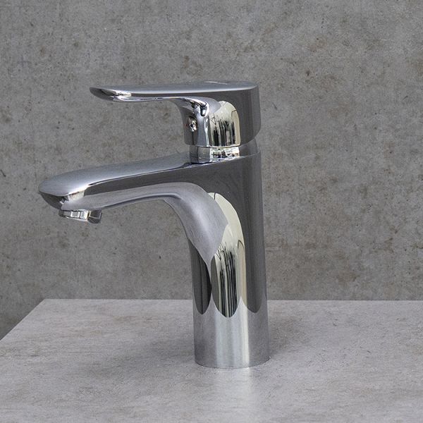 Смеситель для раковины Lemark Selena LM0806C хром