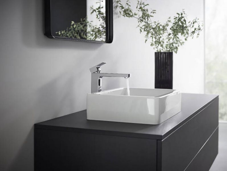 Смеситель для раковины Hansgrohe Vernis Shape 71590000