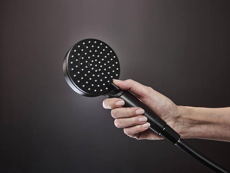 Ручной душ Hansgrohe Vernis Blend 26340670 черный матовый
