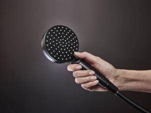 Душевая система  Hansgrohe Vernis Shape Showerpipe 230 1jet Reno EcoSmart 26289670 черный матовы