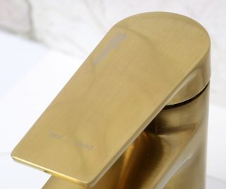 Встраиваемый смеситель для раковины Swedbe Platta 5503 хром Встраиваемый смеситель для раковины Swedbe Platta 5503 хром