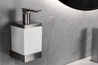 Дозатор Boheme Qubic 10727-NB никель брашированный
