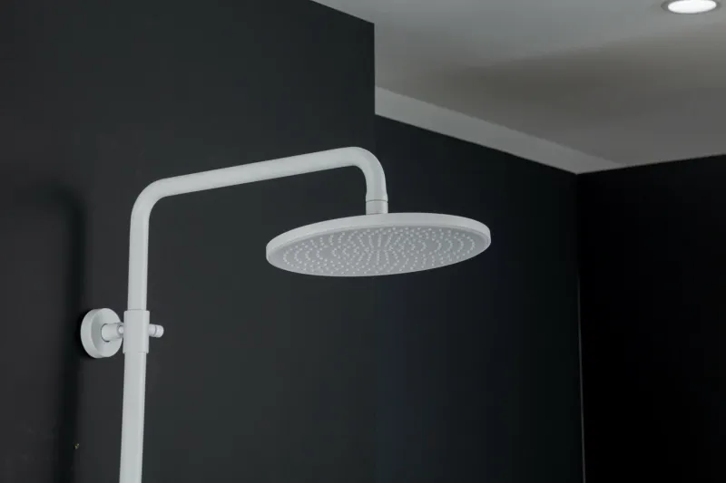 Душевая стойка Gappo G2409-83 белый/золото