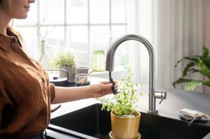 Смеситель Hansgrohe Aqittura M91 76803800 для кухни с подключением к фильтру