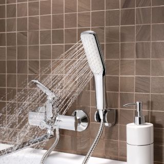 Смеситель для ванны с душем РМС SL122-006E хром Смеситель для ванны с душем РМС SL122-006E хром