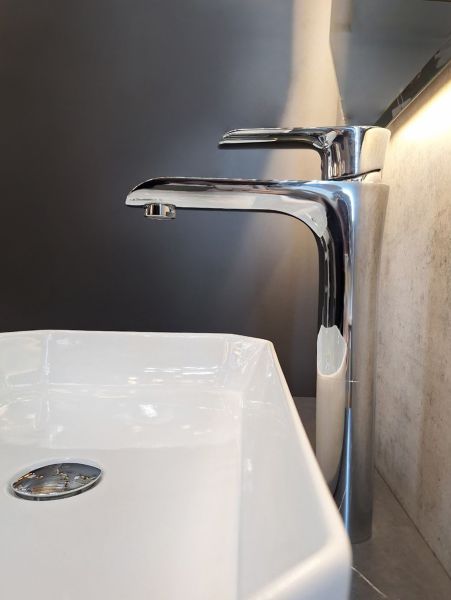 Смеситель для раковины AltroBagno Costanza 010218 Cr Смеситель для раковины AltroBagno Costanza 010218 Cr