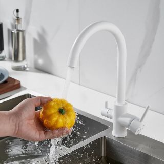 Смеситель для кухни Shevanik S128C с подключением фильтра белый Смеситель для кухни Shevanik S128C с подключением фильтра белый