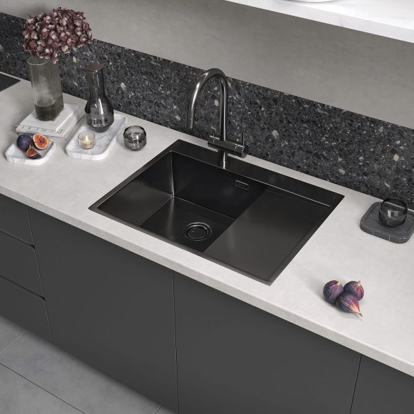 Мойка кухонная Reflexion Maggiore 65-BL RX2365BL оружейная сталь