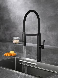 Смеситель для кухни AQUAme Cucina AQM9904MB с гибким изливом чёрный матовый