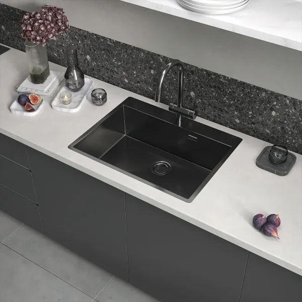 Мойка кухонная Reflexion Iseo 65-BL RX2265BL оружейная сталь