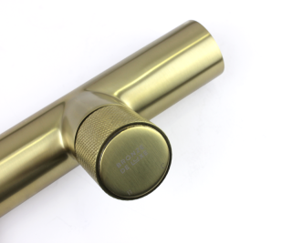 Смеситель для раковины настенный Bronze de Luxe AVANTGARDE 2021GB, бронза Смеситель для раковины настенный Bronze de Luxe AVANTGARDE 2021GB, бронза