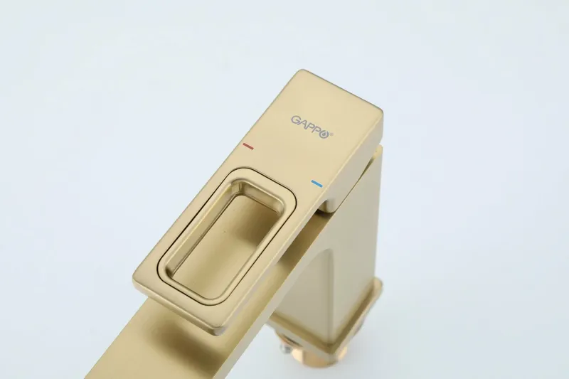 Смеситель для раковины Gappo G1017-3 золотой сатин Смеситель для раковины Gappo G1017-3 золотой сатин