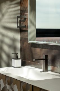 Полотенцедержатель Boheme Qubic 10725-GM графит матовый