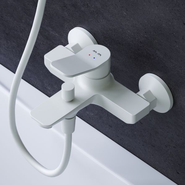 Смеситель  Am Pm X-JOY F85A10033 для ванны и душа Смеситель  Am Pm X-JOY F85A10033 для ванны и душа