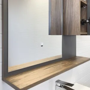 Зеркало-шкаф Comforty Кемер 00-00014146 75 см дуб антрацит