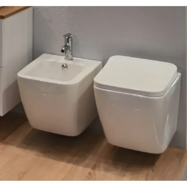 Подвесное биде ArtMax Maxima AM010BH белый