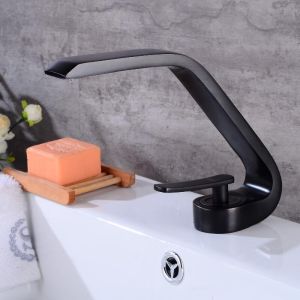 Смеситель для раковины Boch Mann Hoe B BM9633 чёрный