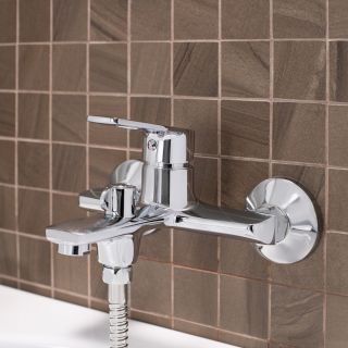 Смеситель для ванны с душем РМС SL134-009E хром Смеситель для ванны с душем РМС SL134-009E хром