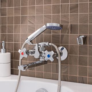 Смеситель для ванны с душем РМС SL115-142E хром Смеситель для ванны с душем РМС SL115-142E хром